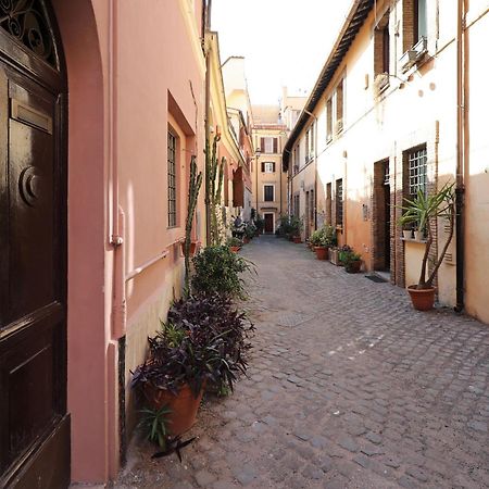 Colosseo Little Sunshine Рим Екстериор снимка